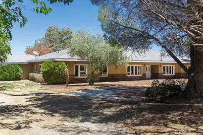 2017 W Avenue O4, Palmdale, CA 93551 - Photo 2