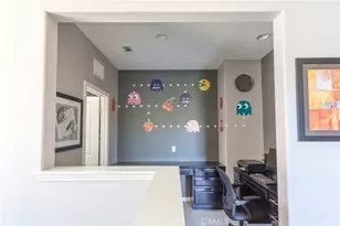 28502 Vista Del Rio, Valencia, CA 91354 - Photo 18