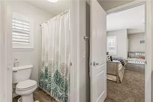 27730 Mariposa Ln, Castaic, CA 91384 - Photo 28