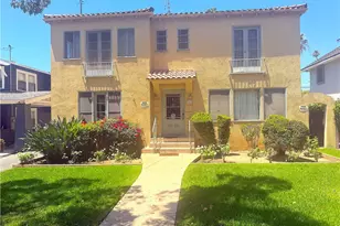 141 N Bonnie Ave, Pasadena, CA 91106 - Photo 1
