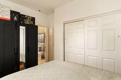 19350 Sherman Way #139, Reseda, CA 91335 - Photo 8