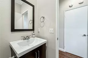 1630 Licho Way, Oxnard, CA 93030 - Photo 20