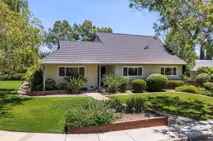 1152 Northwestern Dr, Claremont, CA 91711 - Photo 1