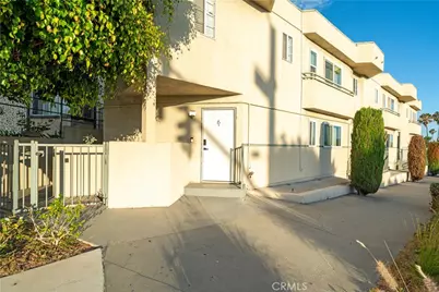 7050 S La Cienega Boulevard #6, Inglewood, CA 90302 - Photo 1