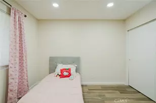 26922 Flo Ln, Canyon Country, CA 91351 - Photo 22