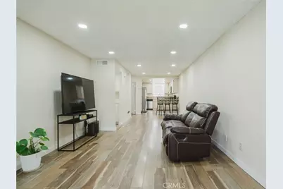 26922 Flo Lane #431, Canyon Country, CA 91351 - Photo 10