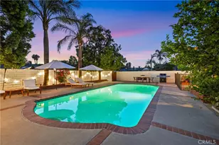 27493 Cherry Creek Dr, Valencia, CA 91354 - Photo 2