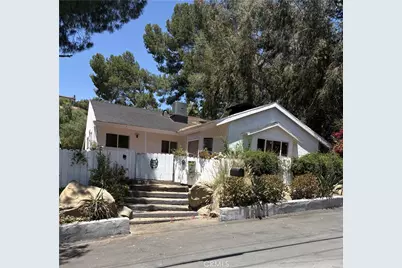 107 Ventura Way, Chatsworth, CA 91311 - Photo 1