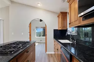 126 Pueblo Ln, Topanga, CA 90290 - Photo 16