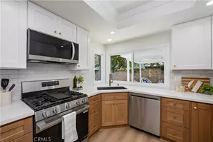 25660 Lochmoor Rd, Valencia, CA 91355 - Photo 24