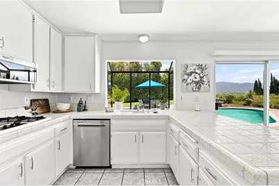 17478 Doric Street, Granada Hills, CA 91344 - Photo 28