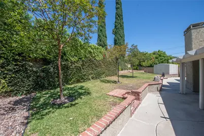 10057 Hillview, Chatsworth, CA 91311 - Photo 28