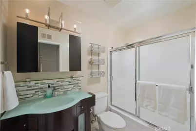 10057 Hillview, Chatsworth, CA 91311 - Photo 20