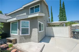 10057 Hillview, Chatsworth, CA 91311 - Photo 2