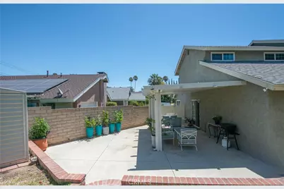 10057 Hillview, Chatsworth, CA 91311 - Photo 34