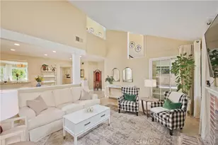 10057 Hillview, Chatsworth, CA 91311 - Photo 12