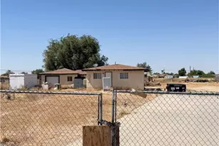 9219 E Avenue R, Littlerock, CA 93543 - Photo 2
