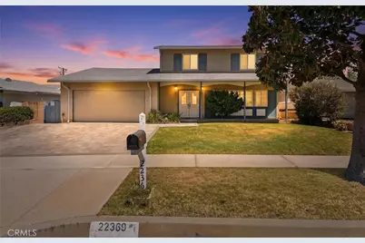 22369 Espuella, Saugus, CA 91350 - Photo 1