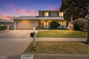 22369 Espuella, Saugus, CA 91350 - Photo 1