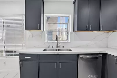 8828 Burnet Ave #9, North Hills, CA 91343 - Photo 6