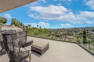 5134 Medina, Woodland Hills, CA 91364 - Photo 4