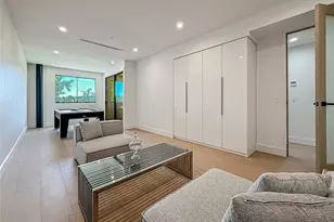 5134 Medina, Woodland Hills, CA 91364 - Photo 44