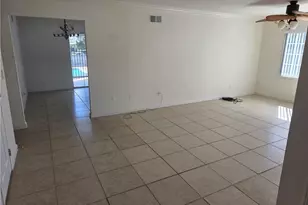 20616 Steve Jon St, Saugus, CA 91350 - Photo 10