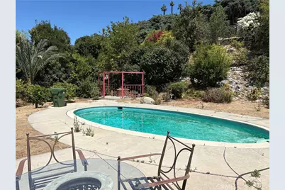 4526 Tenango, Woodland Hills, CA 91364 - Photo 2