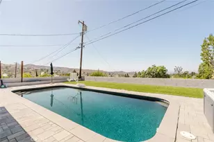 13853 Tucker Ave, Sylmar, CA 91342 - Photo 40