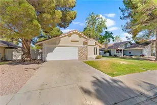 43552 Yew St, Lancaster, CA 93536 - Photo 4