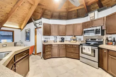 29684 Yellow Gold, Canyon Lake, CA 92587 - Photo 14