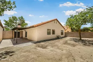 3633 Casamia Ave, Palmdale, CA 93550 - Photo 18