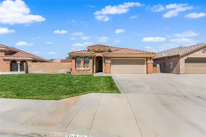 43035 Vineyard, Lancaster, CA 93535 - Photo 2