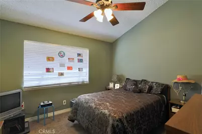 27340 Arriola Avenue, Saugus, CA 91350 - Photo 22