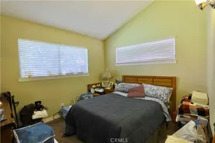 27340 Arriola Ave, Saugus, CA 91350 - Photo 18