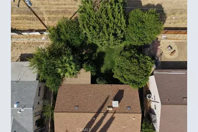 27340 Arriola Avenue, Saugus, CA 91350 - Photo 36