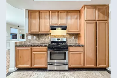 16724 Tim Ln, Lake Balboa, CA 91406 - Photo 10