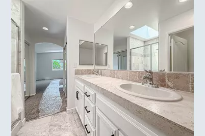 16724 Tim Ln, Lake Balboa, CA 91406 - Photo 24