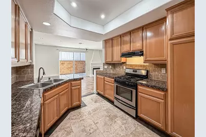 16724 Tim Ln, Lake Balboa, CA 91406 - Photo 12