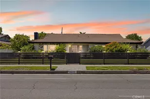 9435 Haskell, North Hills, CA 91343 - Photo 1