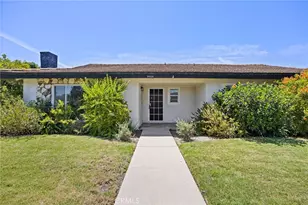 9435 Haskell, North Hills, CA 91343 - Photo 2