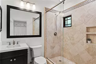15014 Valleyheart, Sherman Oaks, CA 91403 - Photo 32