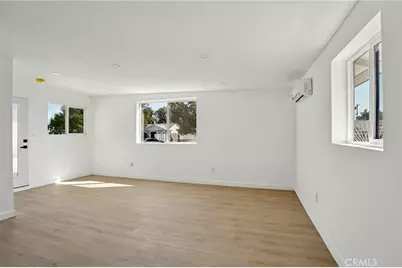 13907 13909 Wyandotte Street, Van Nuys, CA 91405 - Photo 36