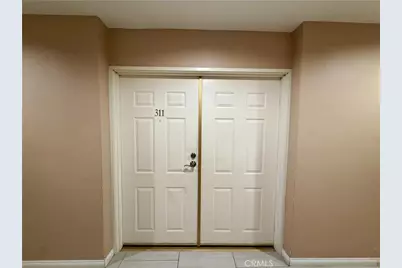 14141 Dickens, Sherman Oaks, CA 91423 - Photo 2