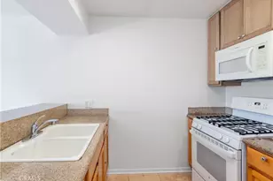 20253 Keswick St, Winnetka, CA 91306 - Photo 8