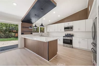 22231 Marlin, Canoga Park, CA 91303 - Photo 4