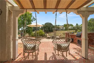 24520 Windsor Dr, Valencia, CA 91355 - Photo 36
