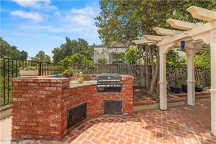 24520 Windsor Dr, Valencia, CA 91355 - Photo 40
