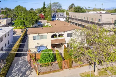 5923 Woodman Avenue, Los Angeles, CA 91401 - Photo 2