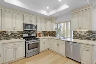 19784 Yosemite Cir, Porter Ranch, CA 91326 - Photo 4